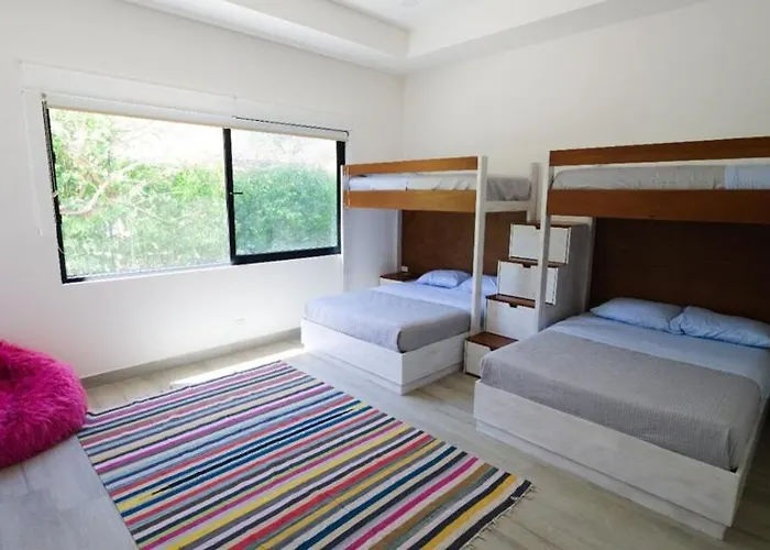 Casa El Respiro, Brand New House Steps From Amazing Private