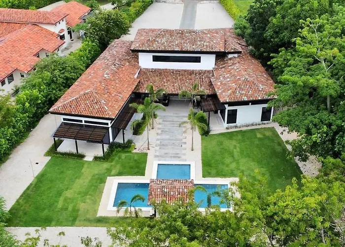 Casa El Respiro, Brand New House Steps From Amazing Private