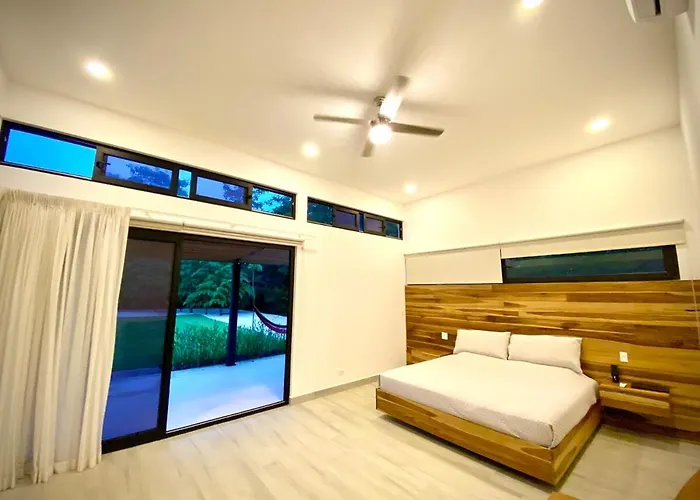 Casa El Respiro, Brand New House Steps From Amazing Private